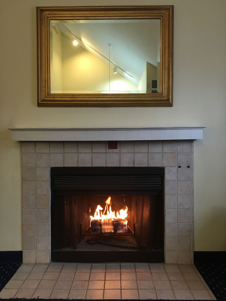 Affordable Suites of America Grand Rapids (Ex Hawthorn Suites by Wyndham) 25/49