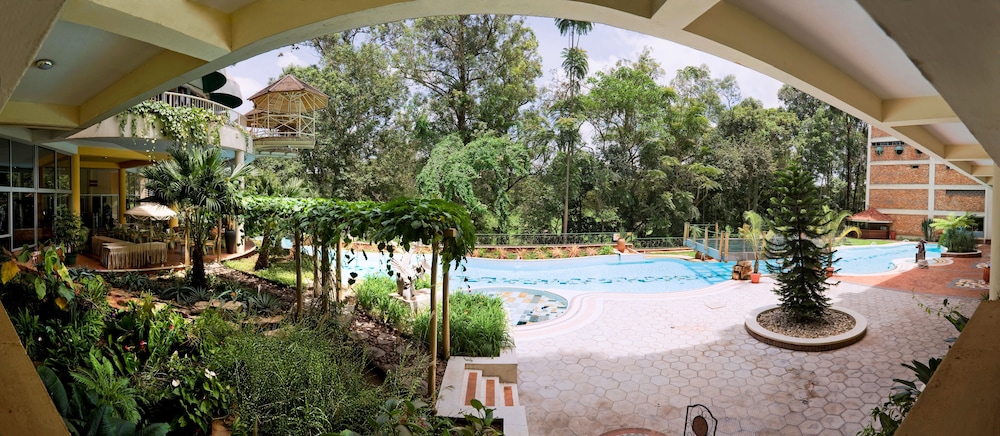 GOLF COURSE HOTEL photo3