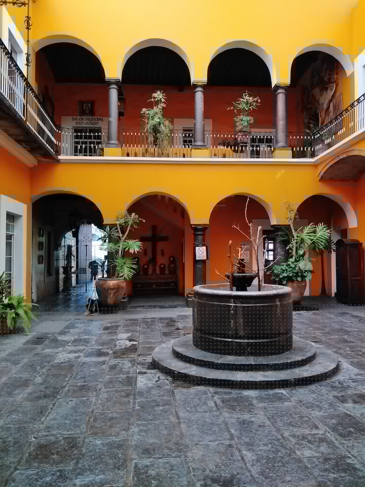 Hotel Meson de San Sebastian 38/50