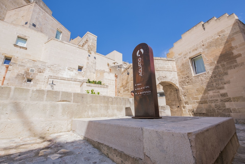 Aquatio Cave Luxury Hotel & Spa 24/46