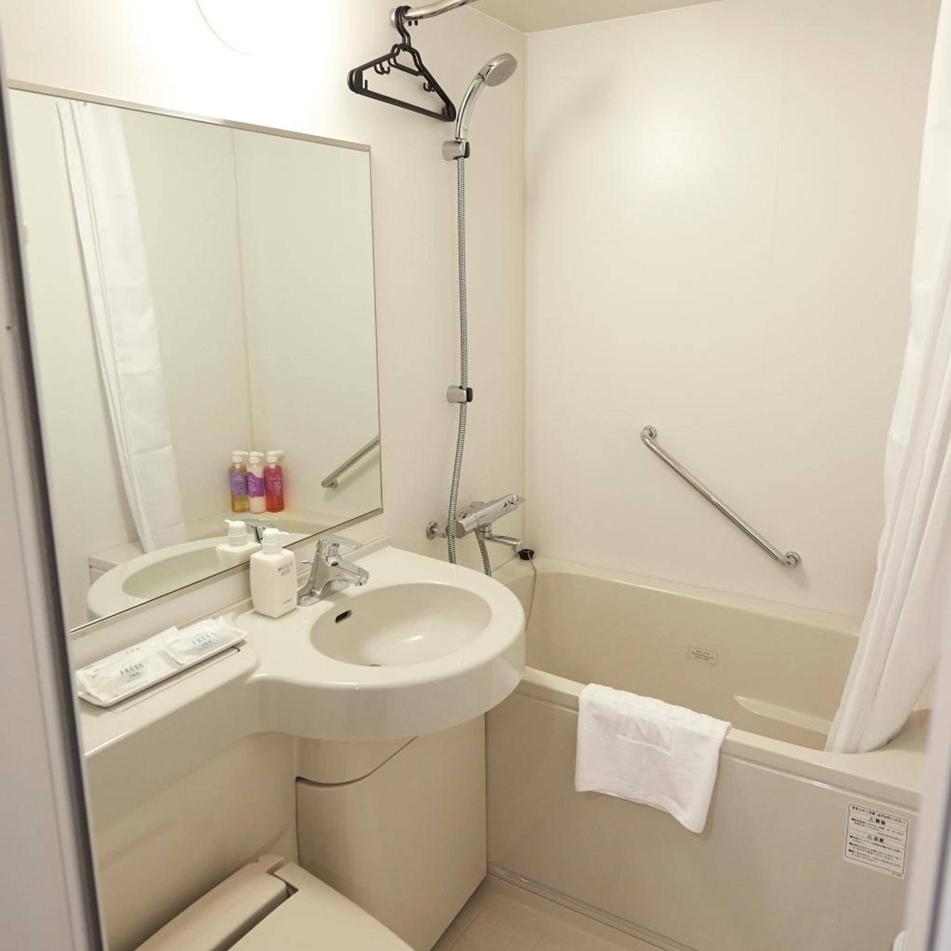 Adjoining, SOTETSU FRESA INN GINZA-NANACHOME 7/7