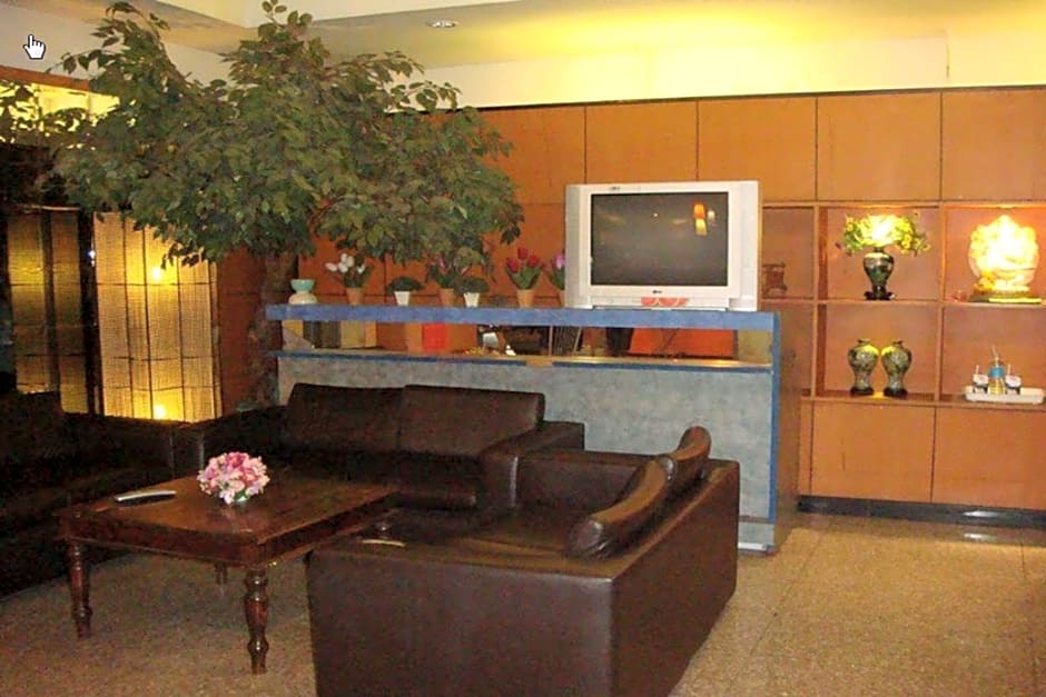 King Royal Garden Inn 6/32