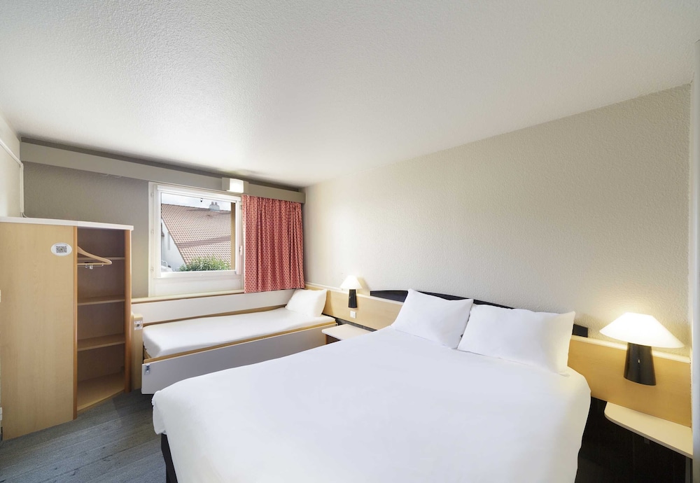 B&B HOTEL Lourdes Centre Gare 3 etoiles 17/48