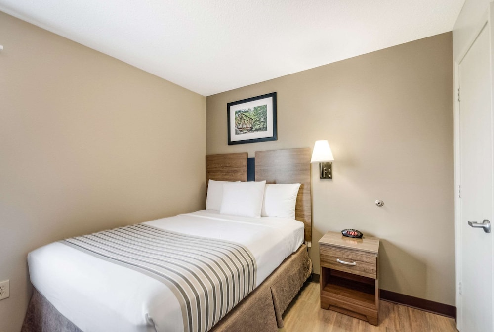Efficiency, Queen Bed, Ground Floor