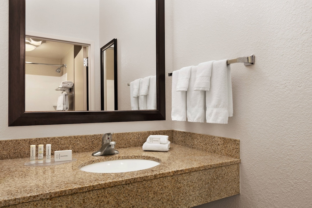 Springhill Suites Dulles Airport 50/54