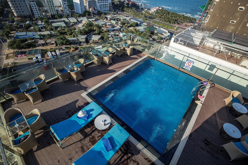 Adaline Hotel & Suite 55/62