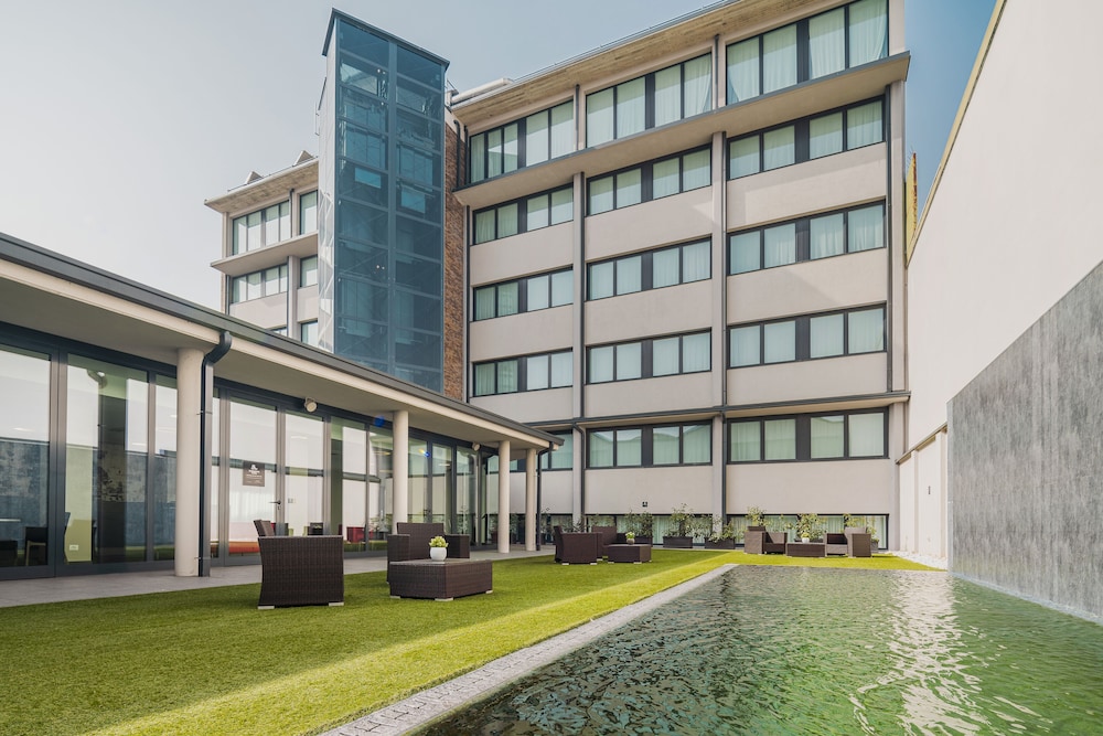 Spark by Hilton Milan Linate Airport 3/69