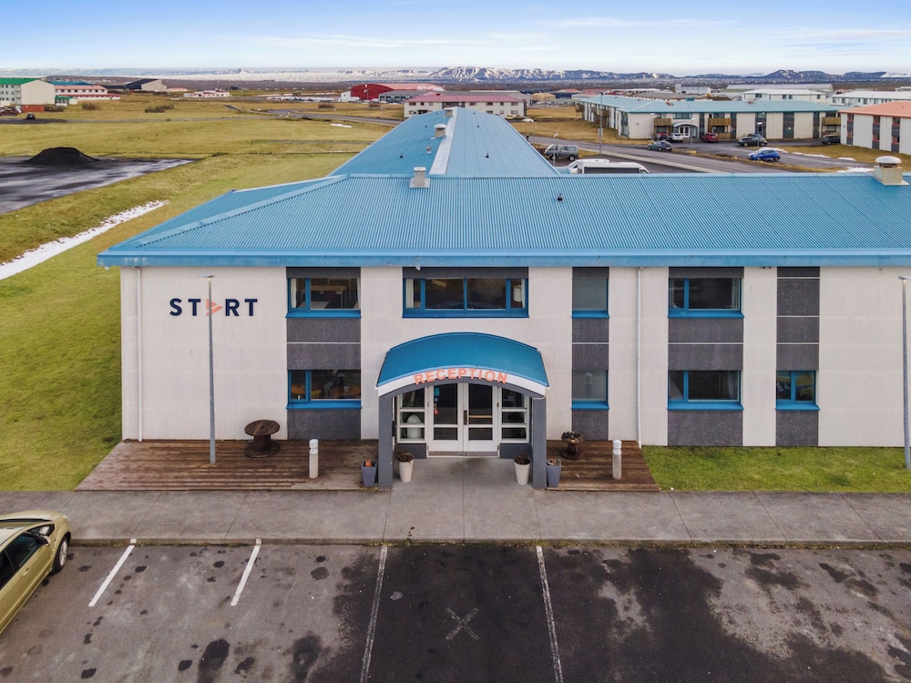 START HOSTEL 4/67
