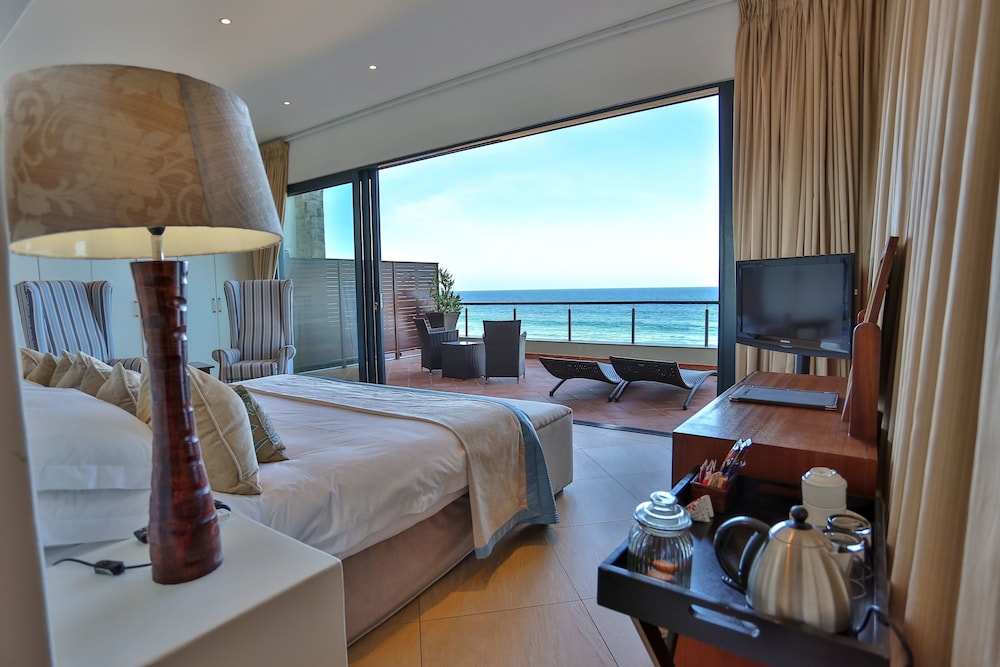 Canelands Beach Club 14/50