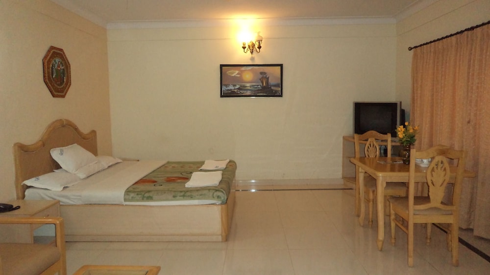 KISHKINDA HERITAGE RESORT 7/50