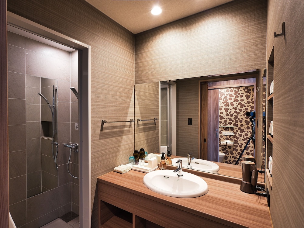 Standard, Twin Beds, Winery Hotel & Condominium Hitohana 2/3