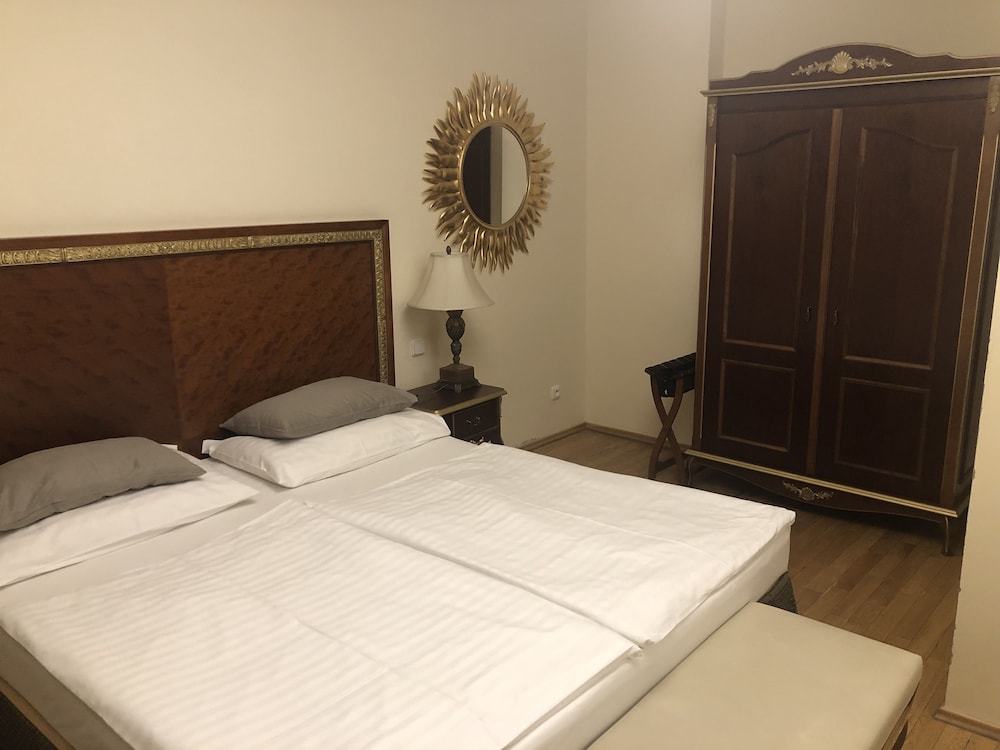 Hotel Residence Romanza 28/62