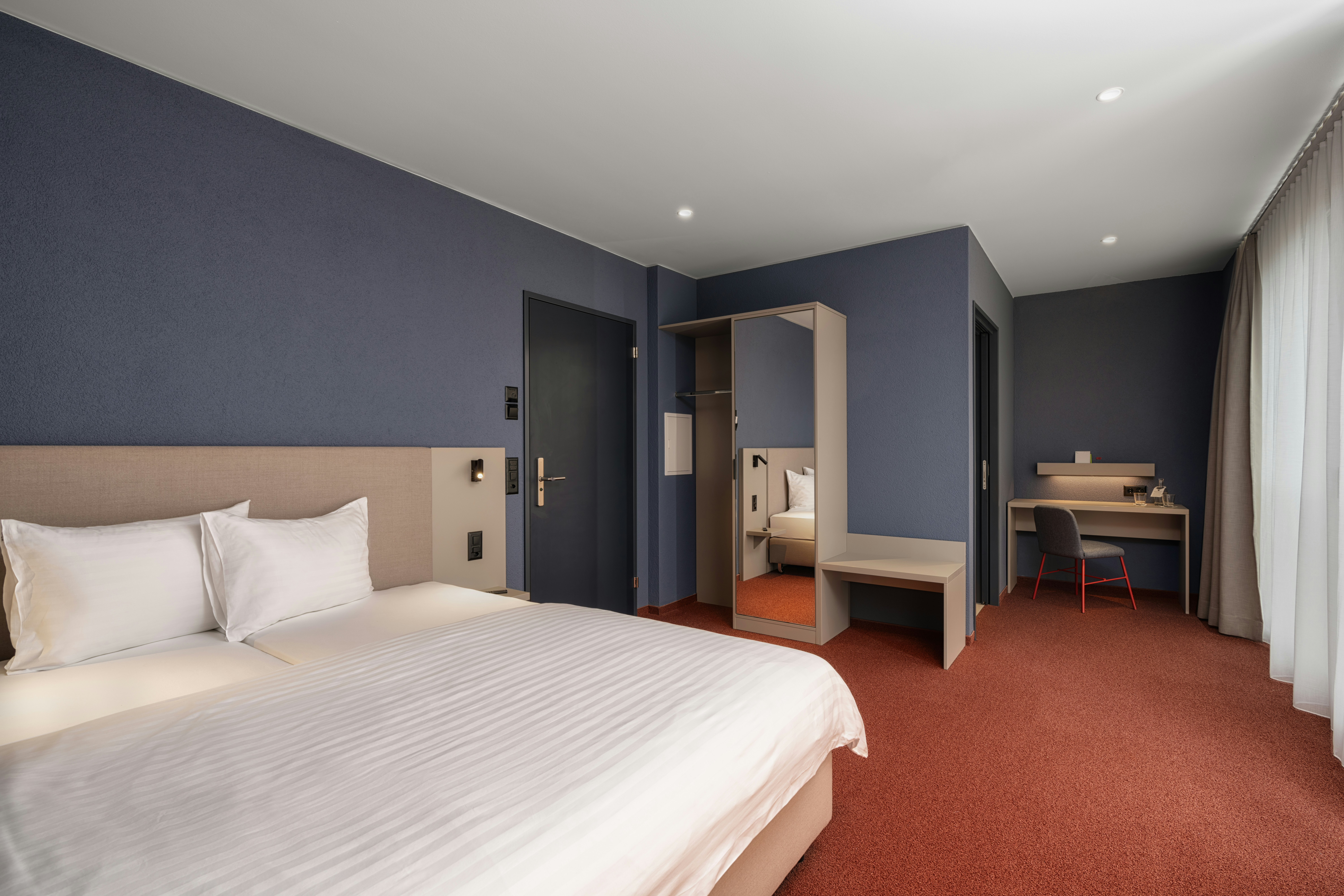 Economy, Double Bed