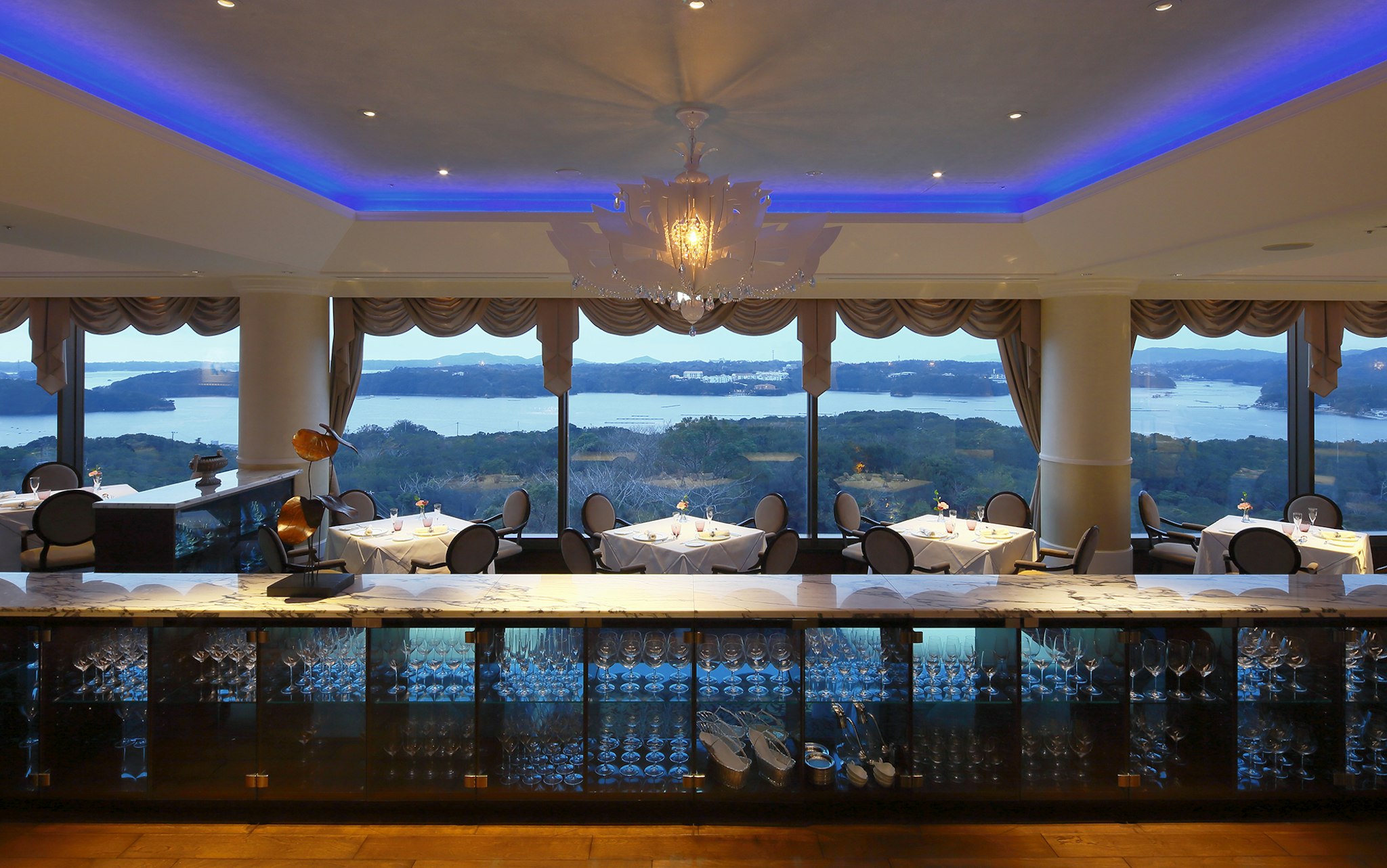 Shima Kanko Hotel the Bay Suites 47/83