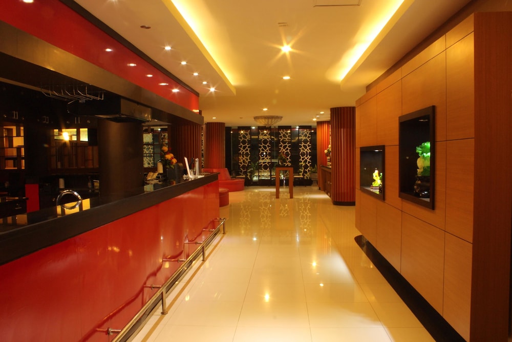 Citi M Hotel 8/40