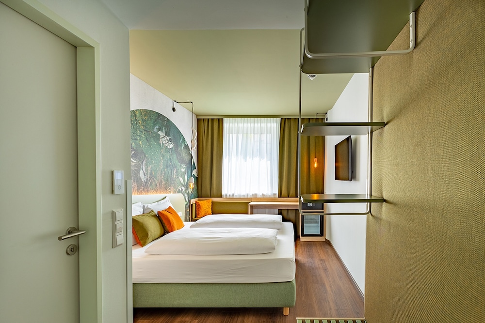 Hotel The Weekend 23/60