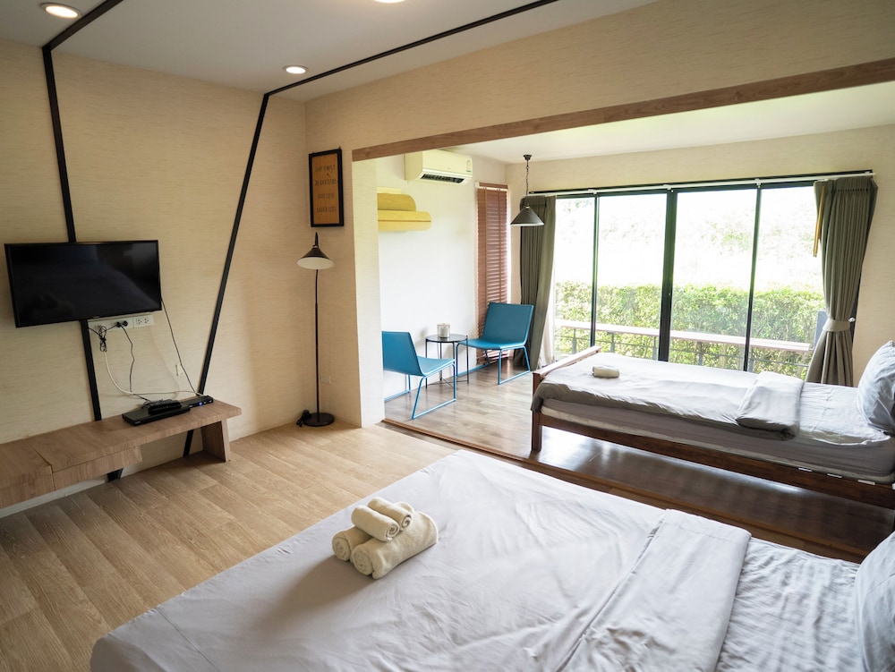 Hyde 198 Homeresort 14/50