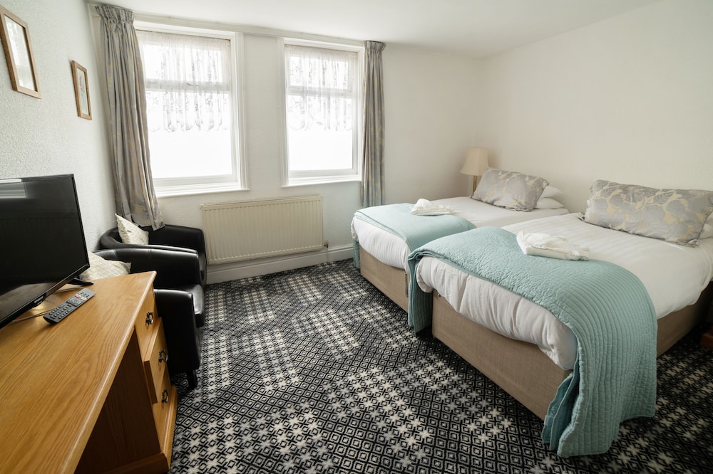Room, Twin Beds, Sea View