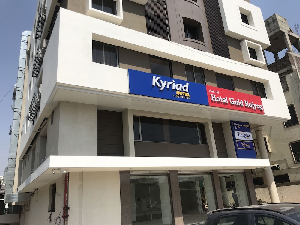 Kyriad Hotel Solapur by OTHPL in Solapur