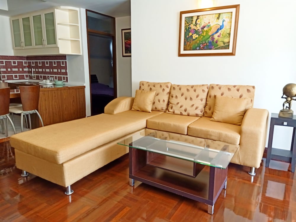 Le Vanvarothai Saladaeng Residence 33/50