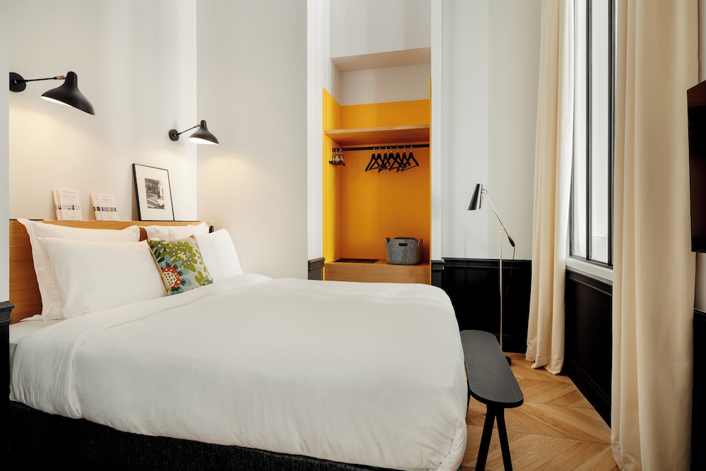 1 BEDROOM, DELUXE, APARTMENT, PRIVATE GARDEN