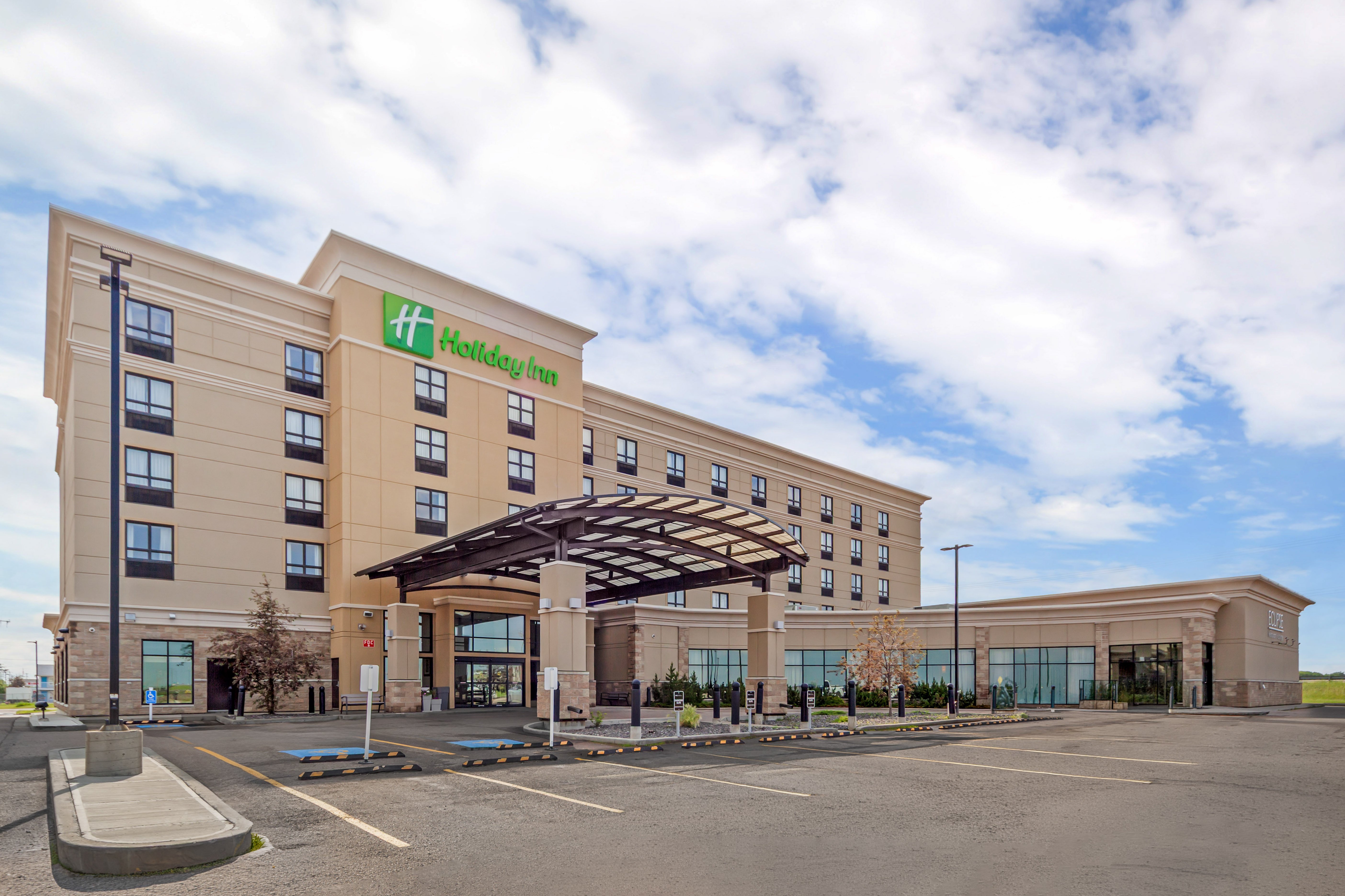 Holiday Inn Hotel And Suites Edmonton Airport Conference Centre 64/70