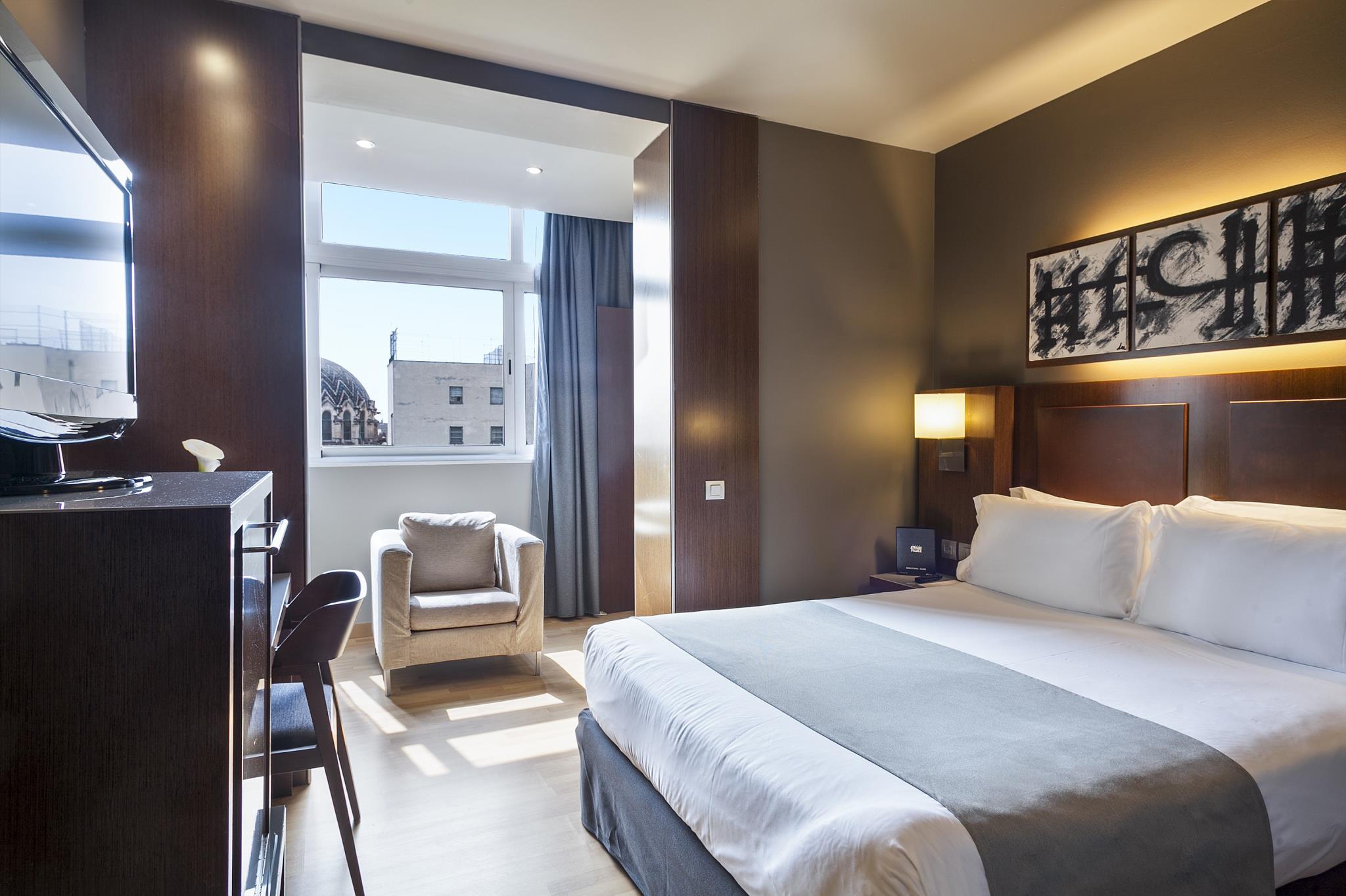 ROOM, SINGLE, DOUBLE BED