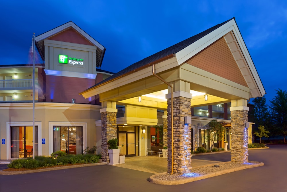 Holiday Inn Express Roseburg 2/69