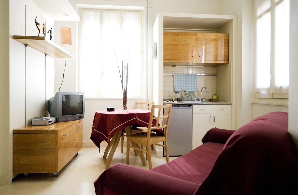 Residence Arco Antico 60/77