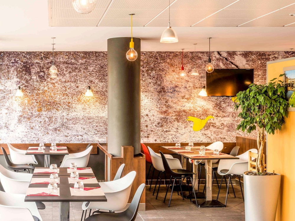 restaurant-cafeteria