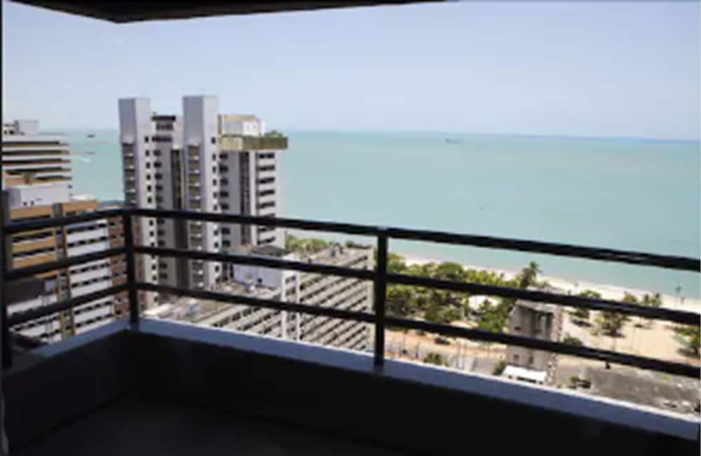 Spazzio Residence Hotel 33/65