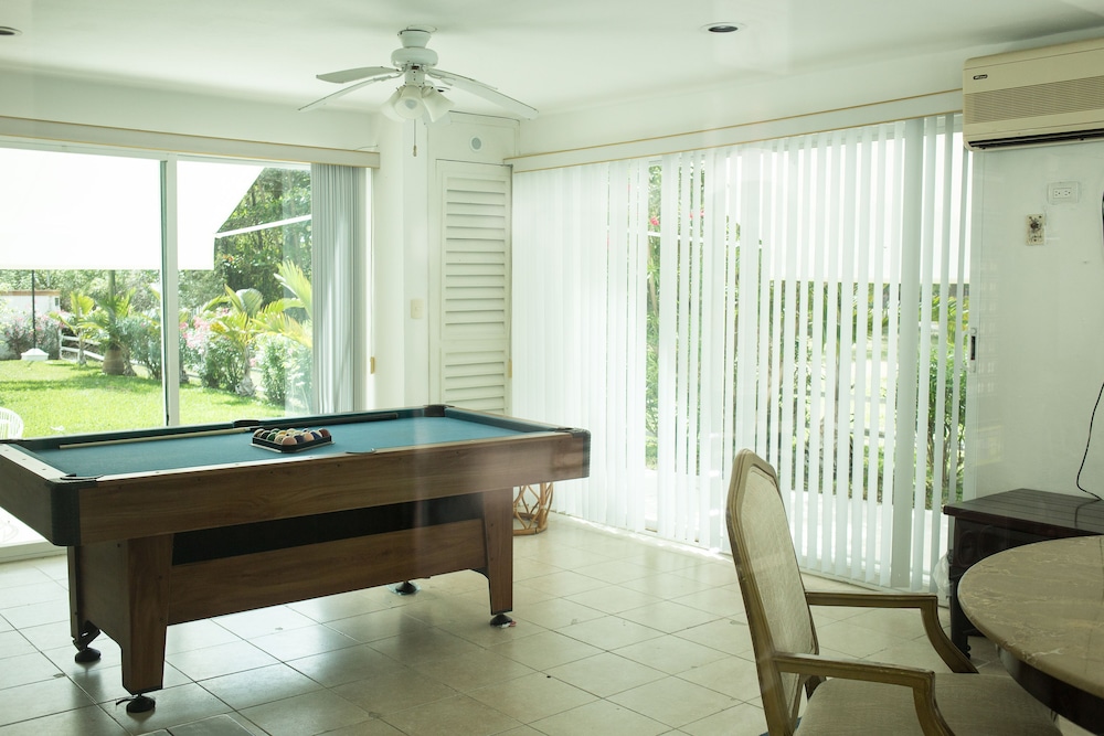 Las Gaviotas Hotel Suites 11/51
