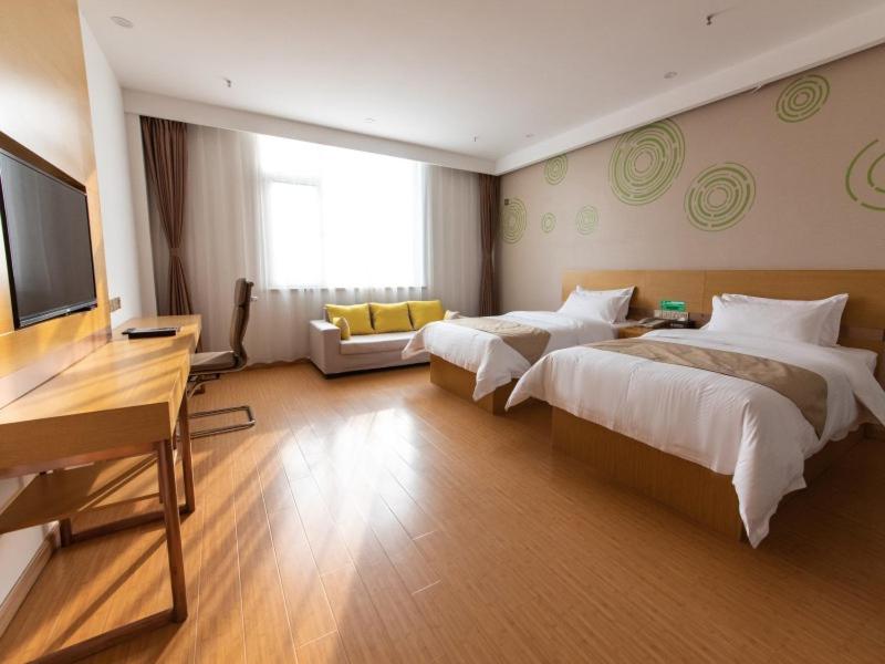 GreenTree Inn Baoding City Zhuozhou Railway Station Store 3/19