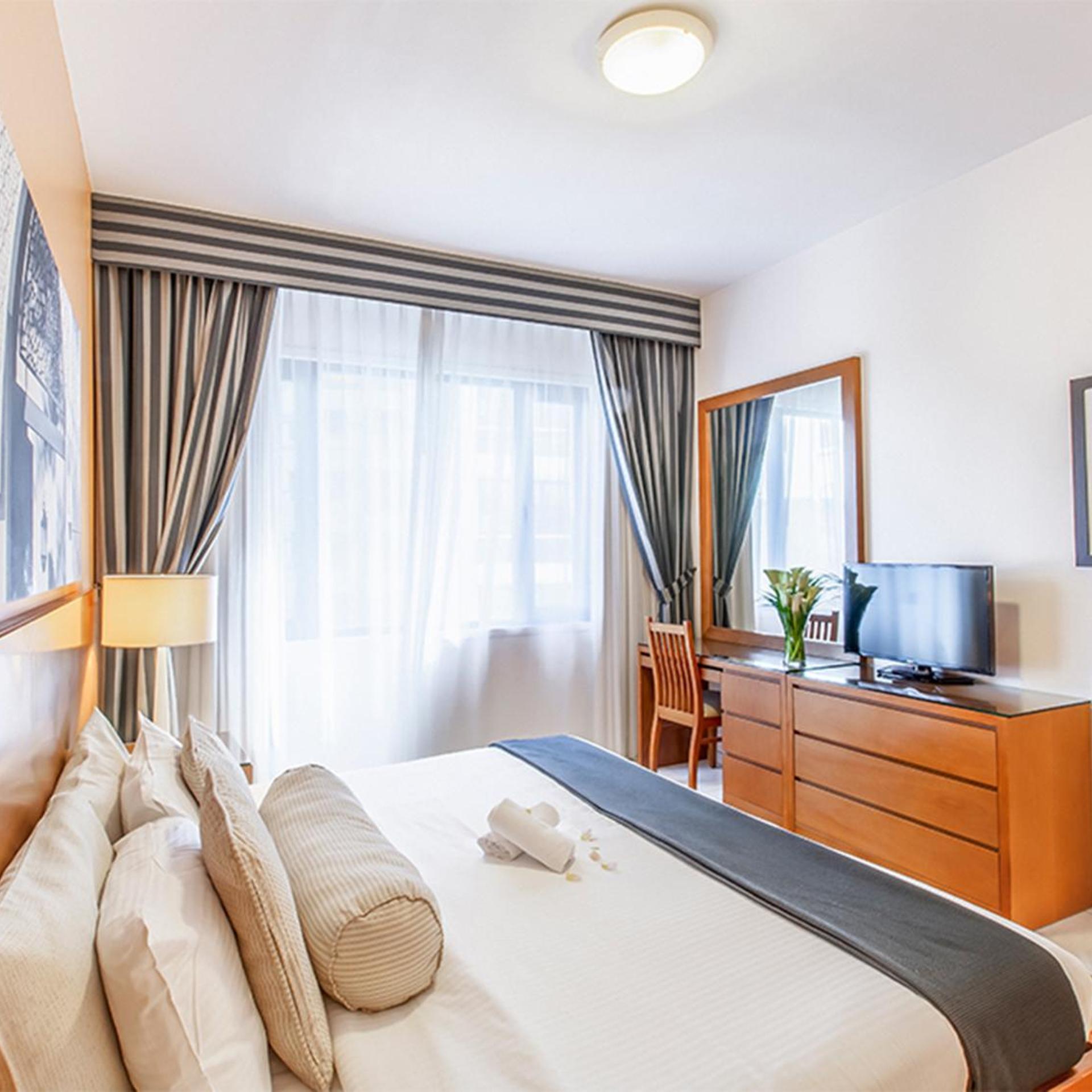 2 Bedrooms, Deluxe, Apartment, Golden Sands 10