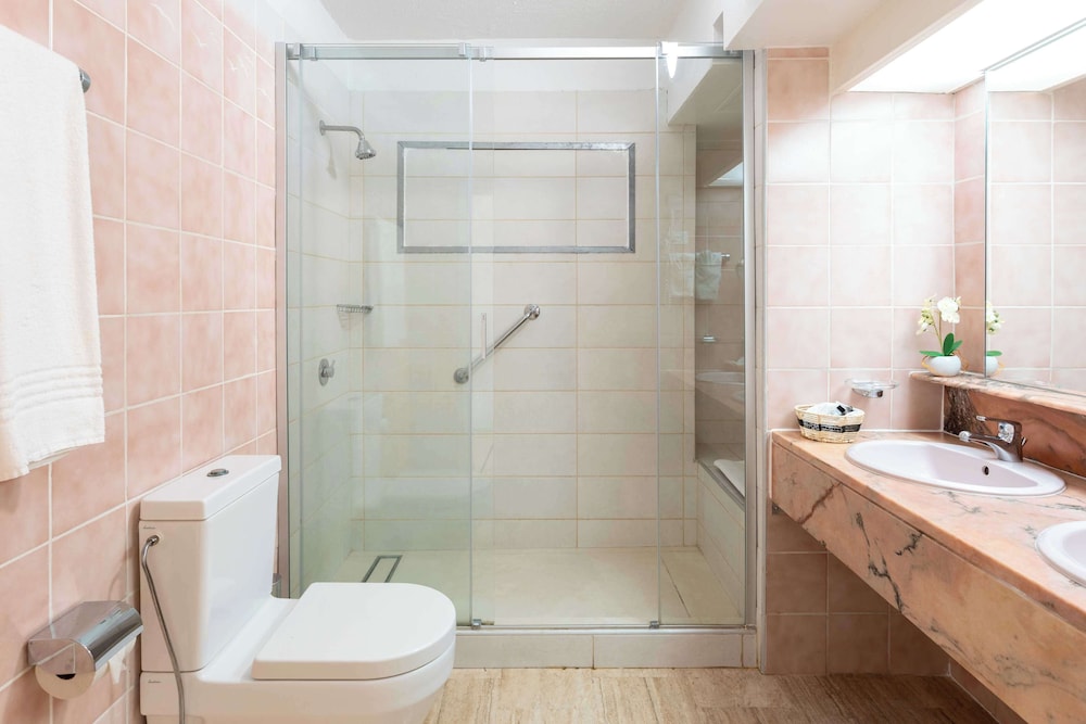 Royal Islander Resort La Plage 50/50
