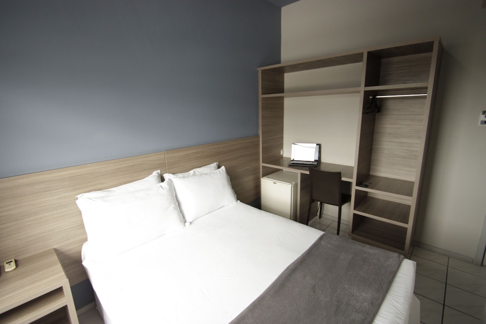 KENNEDY SLIM HOTEL 30/63