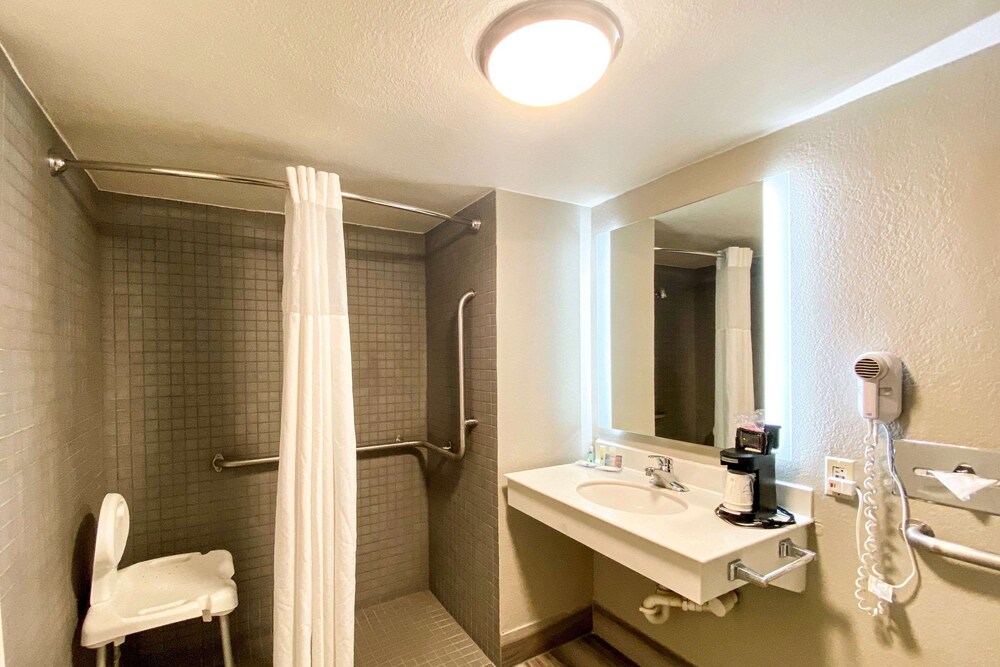 Quality Inn Harlingen TX 15/17