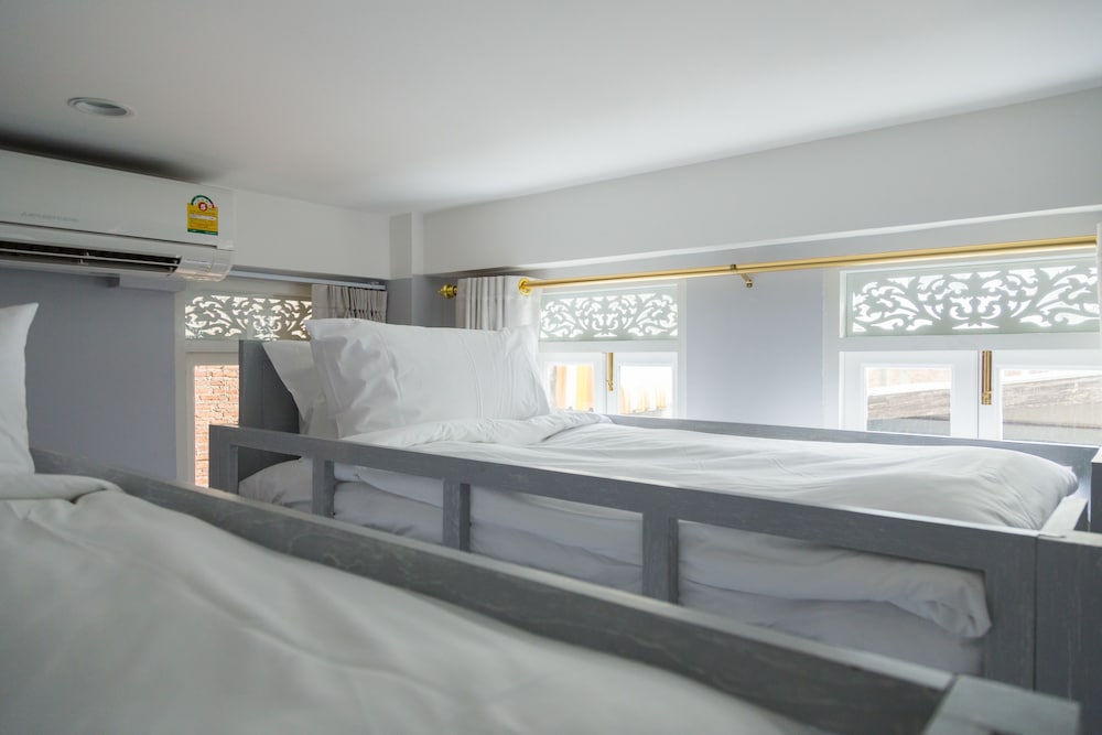 Noursabah Bed Bangkok 9/68