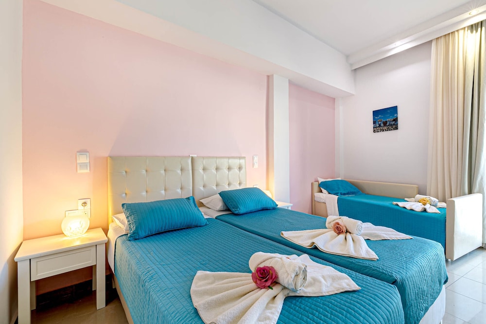 Palotel Design Gouvia 23/74