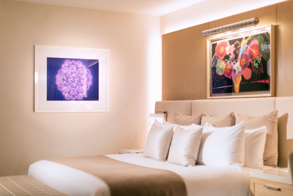 Palms Casino Resort 10/73