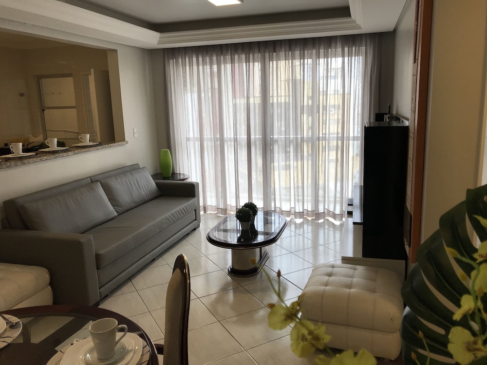 Apartamento Edifício Central 23/42