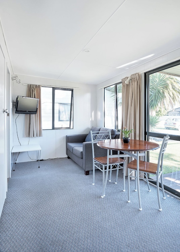 Mercury Bay Holiday Park 45/73