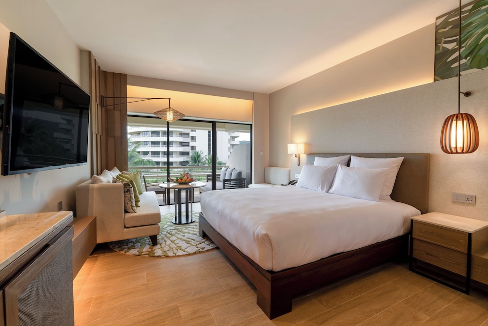 DELUXE, TWIN BEDS, GARDEN VIEW