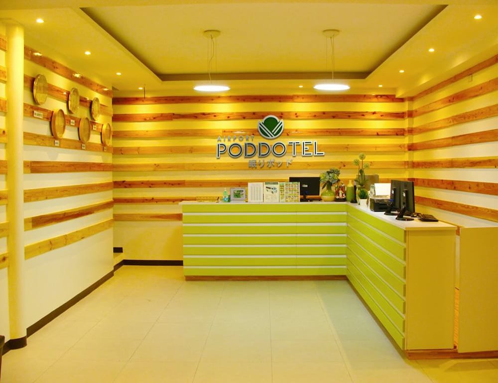 Airport Poddotel 3/30