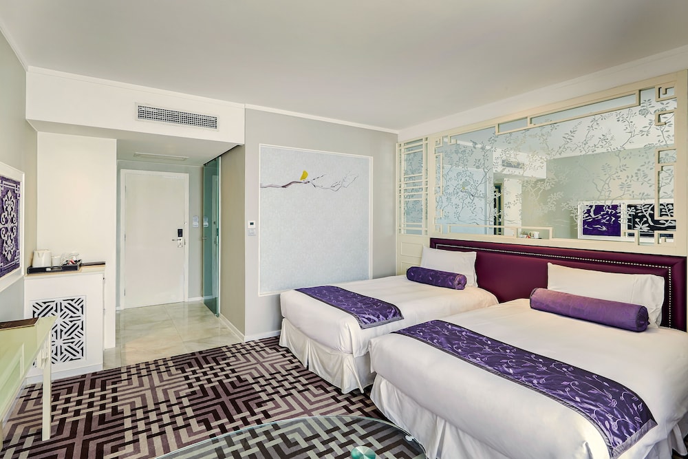 Dorsett Shanghai Hotel 15/50