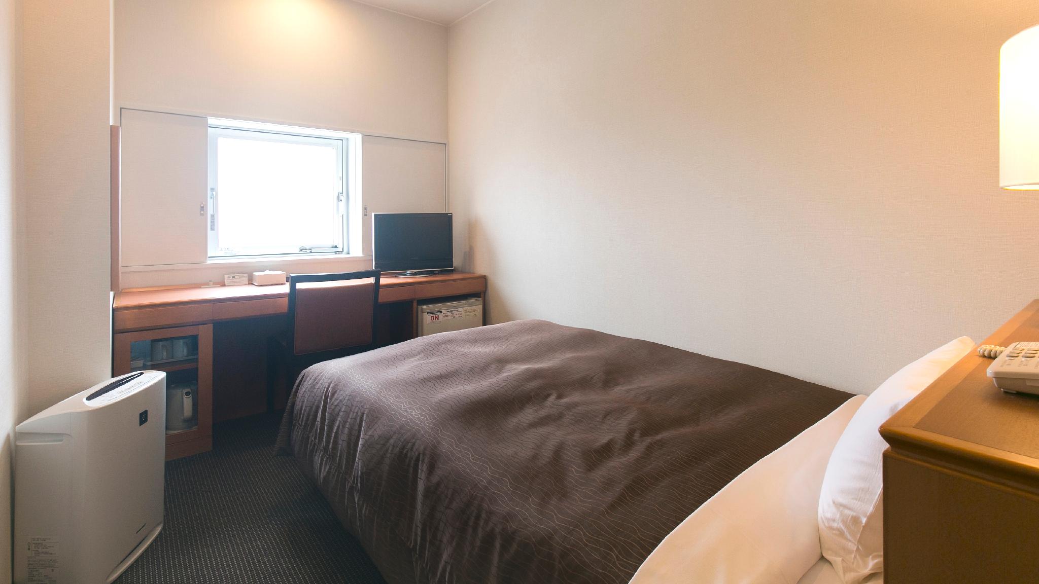Standard, Single, Semi Double Bed, City View, Smoking
