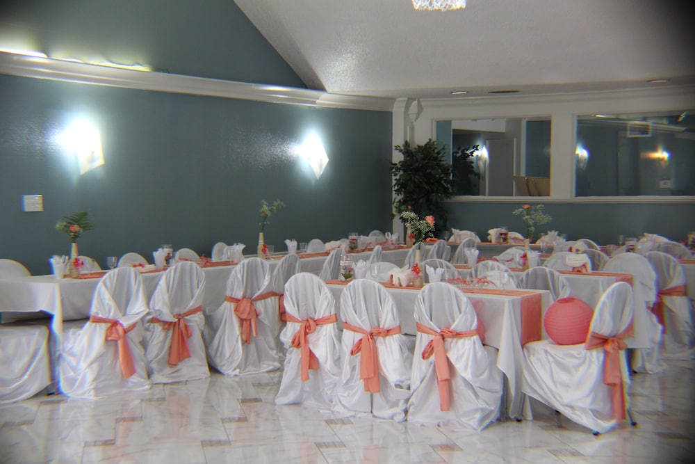 Araamda Inn Norcross 57/72