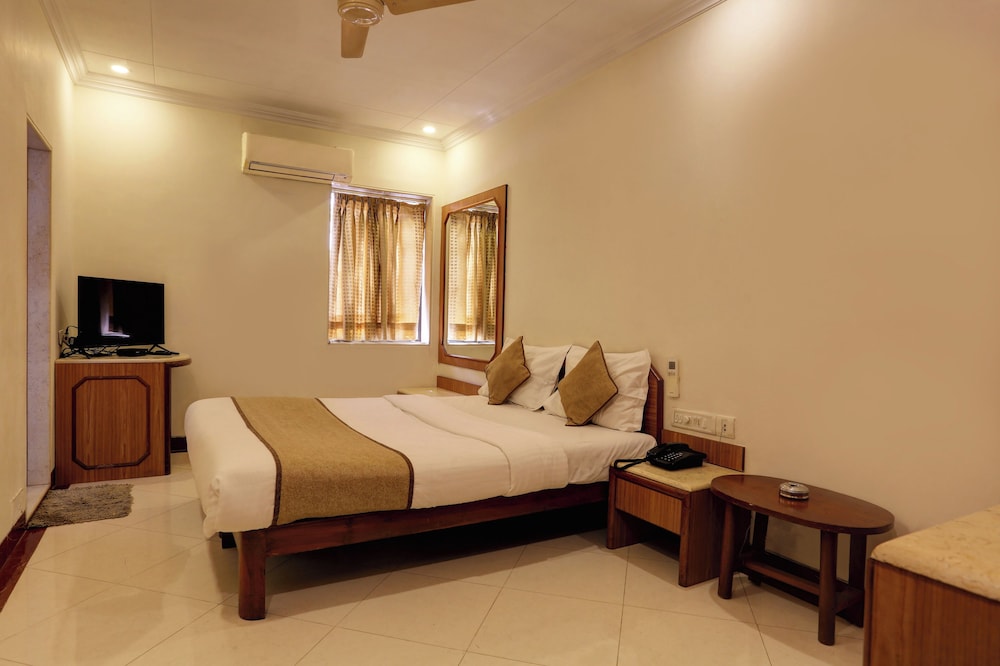 Hotel Accord 46/67