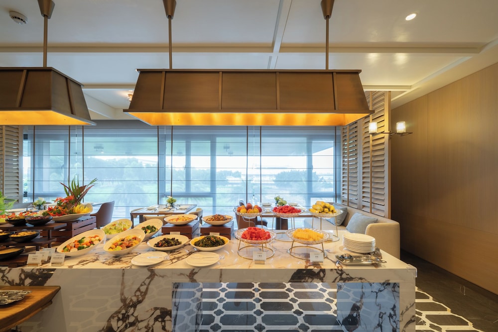 Mercure Guangzhou Baiyun International Airport 31/44