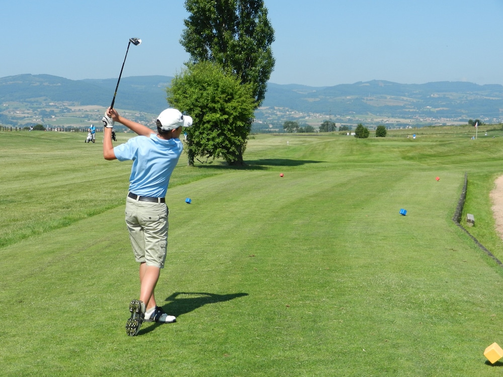 Domaine de Champlong GOLF & SPA 28/37
